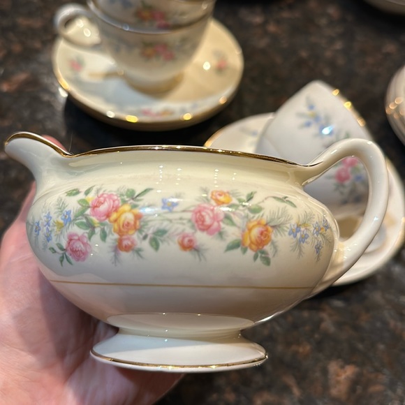 Eggshell Nautilus China by Homer Laughlin 29 items, vintage 1930’s, made in USA - Picture 3 of 9